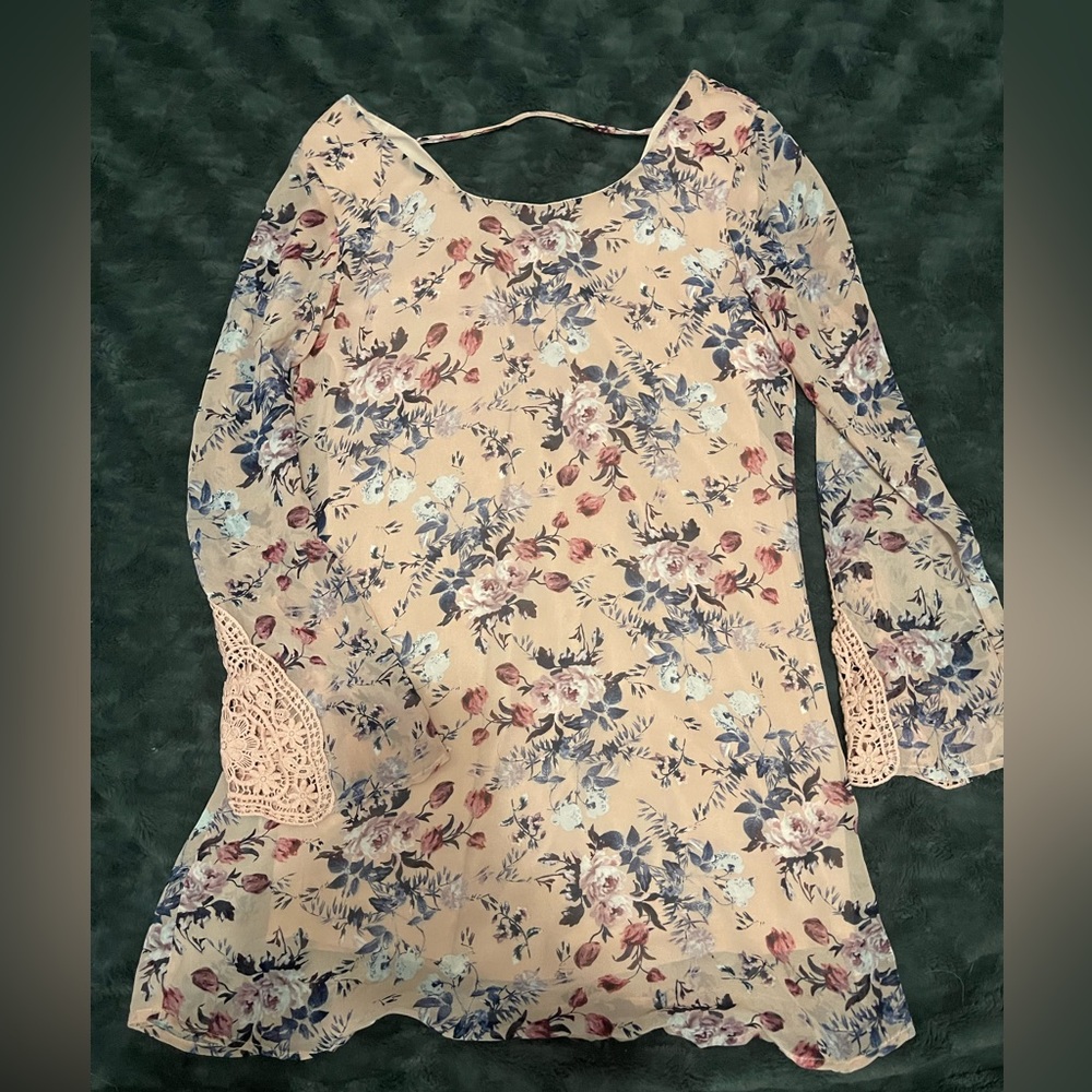 Woman’s Dress